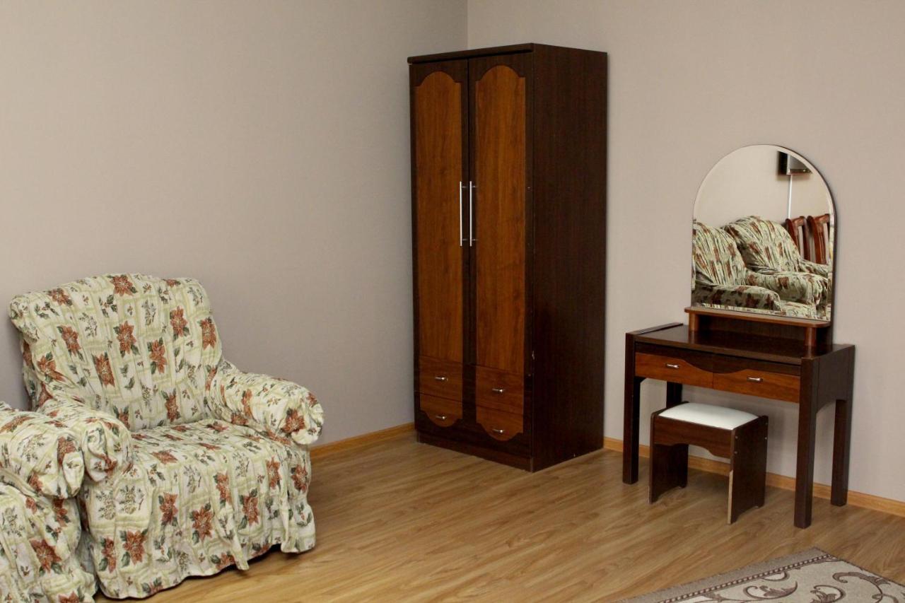 Golden Apricot Bed & Breakfast Gyumri ภายนอก รูปภาพ